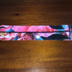 Lululemon headband